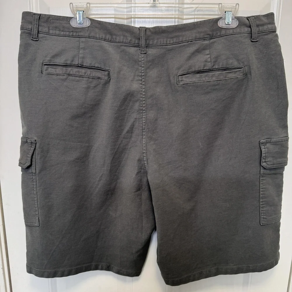 32 Degrees Cool Shorts Mens 42 Green‎ Cargo 11